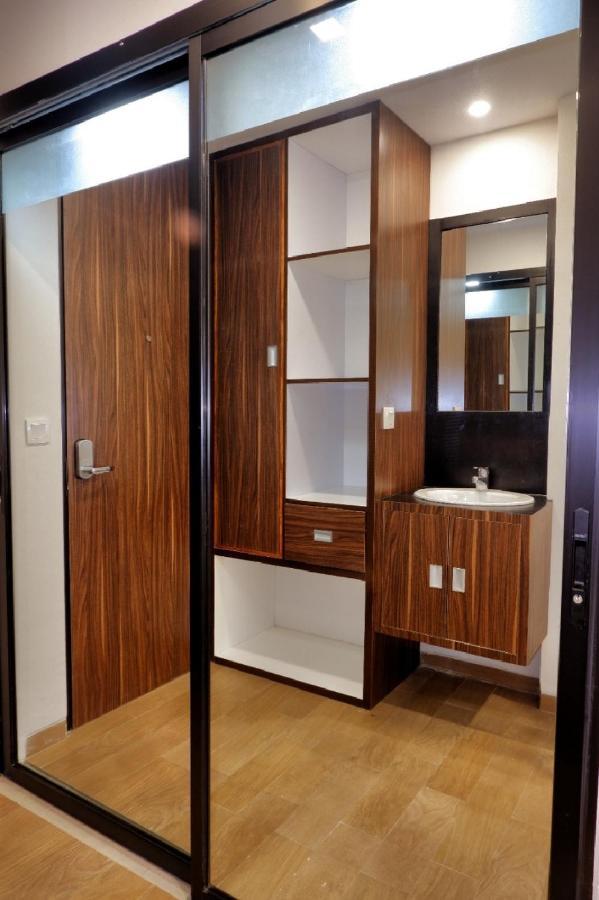 Guest House 555 Nki South Tangerang Exterior photo