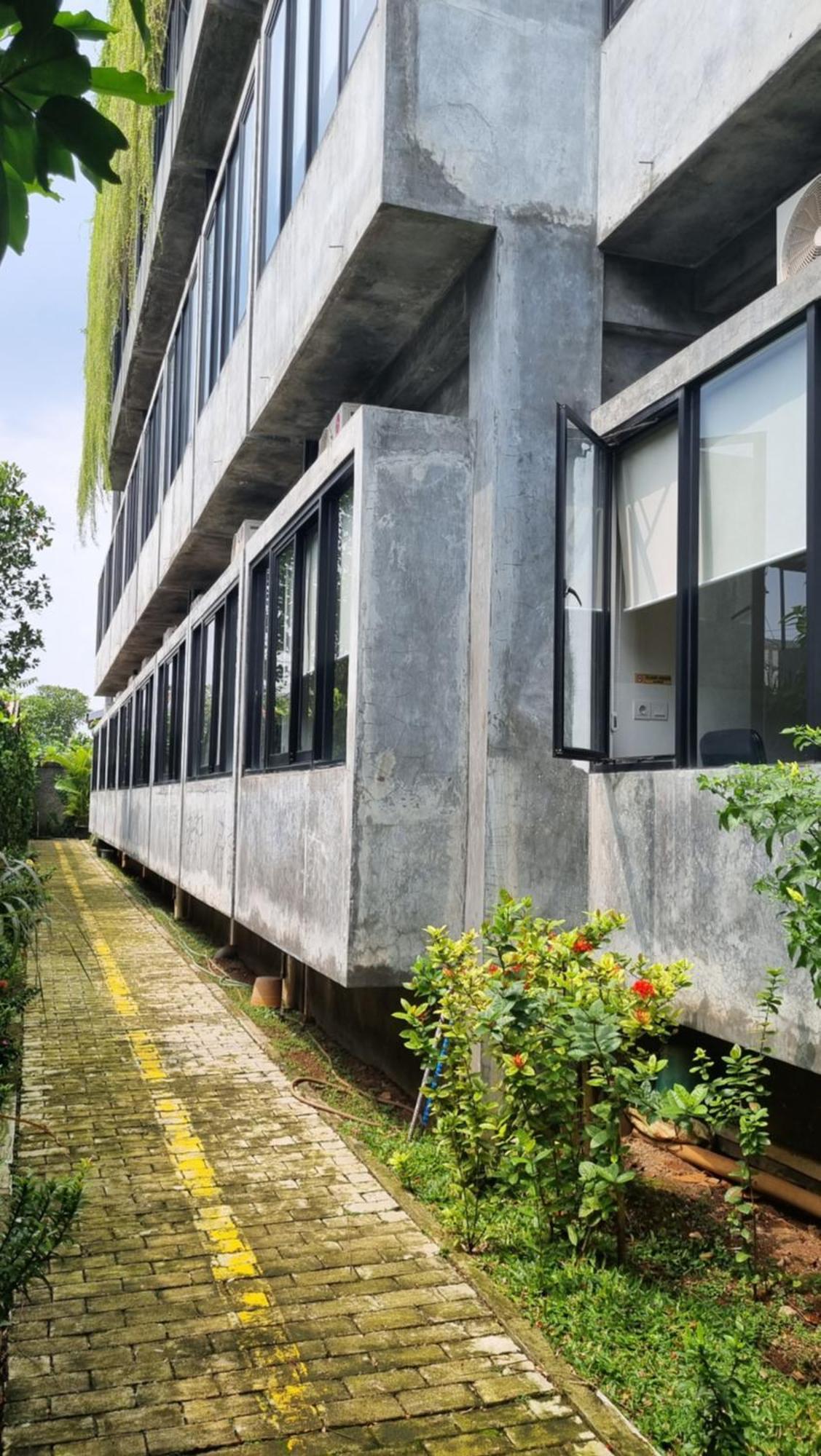 Guest House 555 Nki South Tangerang Exterior photo